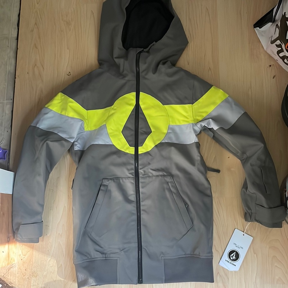 Volcom ski snowboard jacket XS